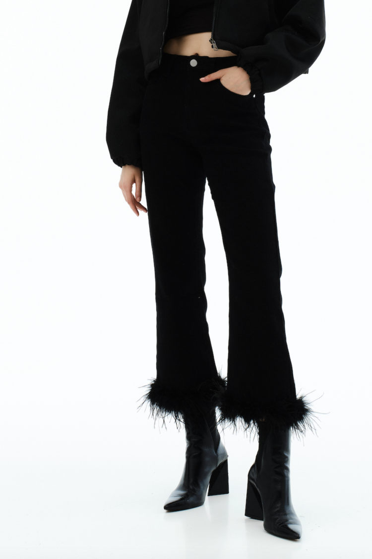 Eleh-My Boutique Women's Black Jeans with Feathers on the Legs