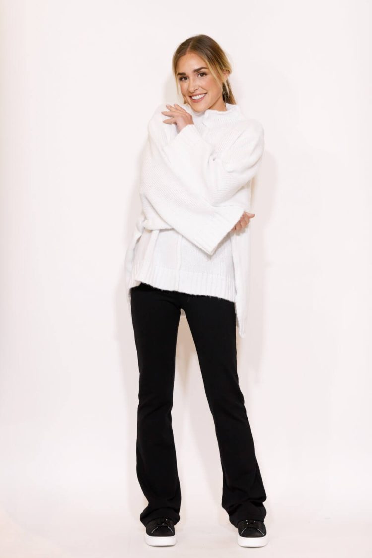 Women's Oversize Sweater White John P.-My Boutique